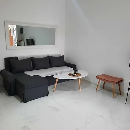 Apartment House In Diavata, Thessaloniki, Greece Thessaloniki