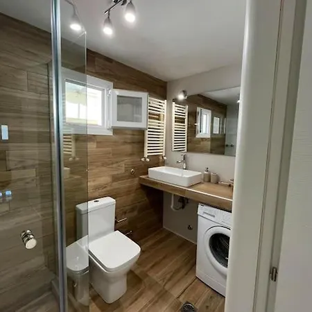 House In Diavata, Thessaloniki, Greece סלוניקי