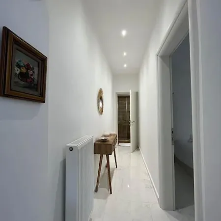 House In Diavata, Thessaloniki, Greece